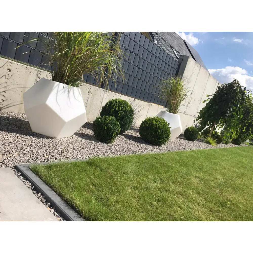 Blomsterpotte Alma Svart (med Indre Hylle)