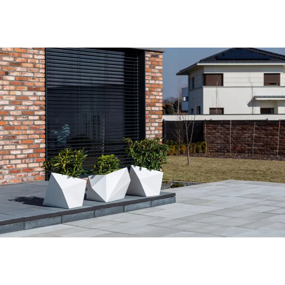 Blomsterpotte Astro Svart (full Kapasitet)