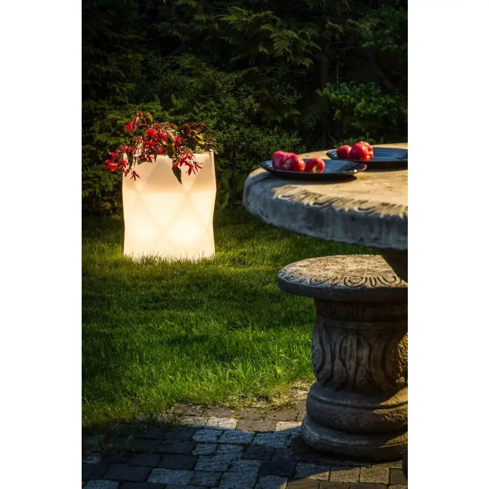 Blomsterpotte Belyst Modena Light Rgb-pære (svart Kabel)