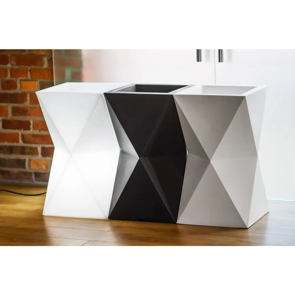 Blomsterpotte Belyst Valencia Light Kaldt Lys (hvit Innendørskabel med Bryter)