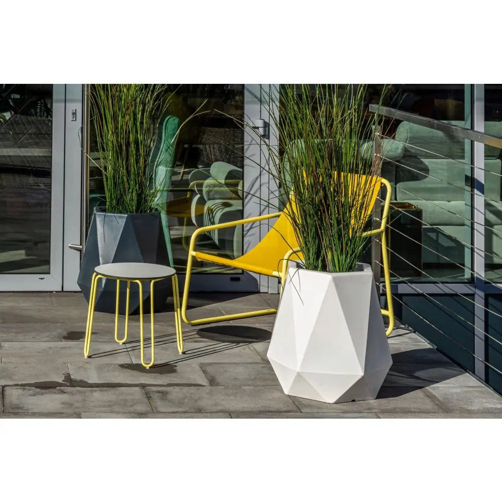 Blomsterpotte Flavi Svart (full Kapasitet)