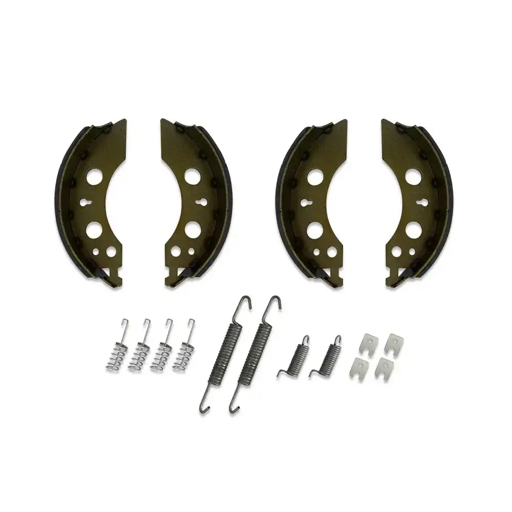 Bremsesko for AL-KO 200x50, sett ovenfra med to bremsebånd, fire hull, fjærer og festedeler på hvit bakgrunn.