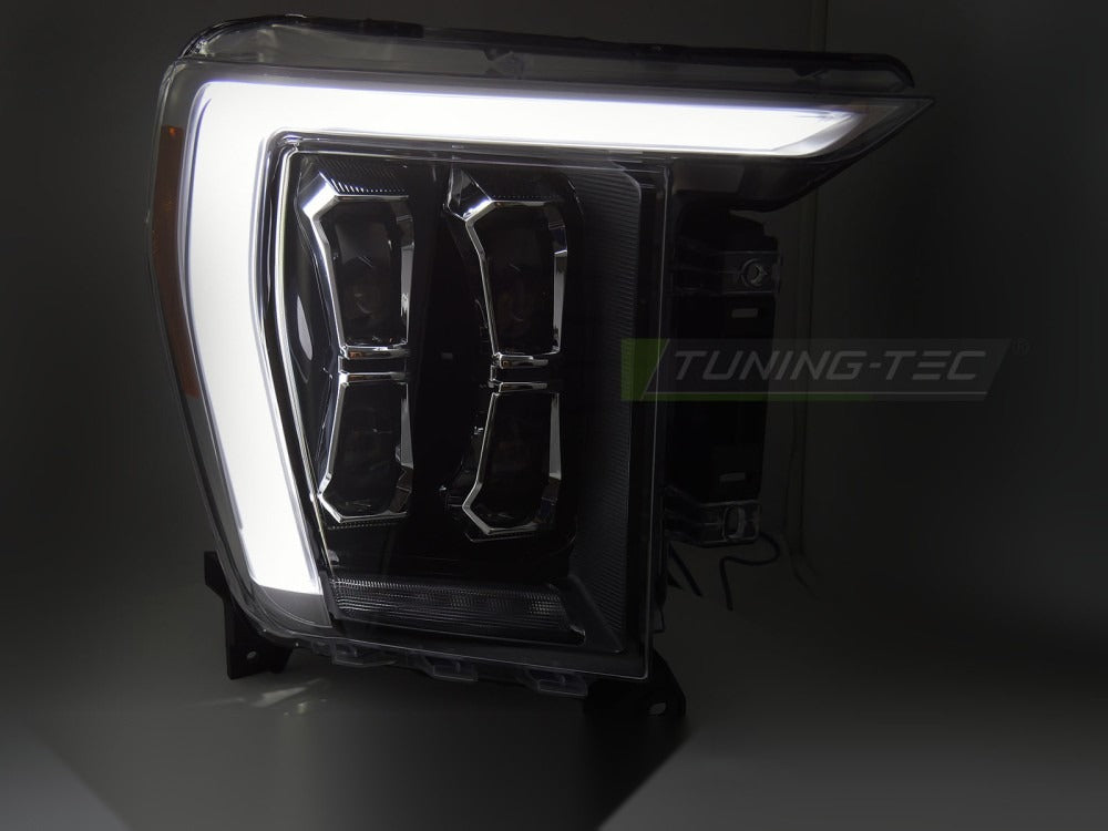 Detaljbilde av frontlykter-par til Ford F150 MK14 20-23.