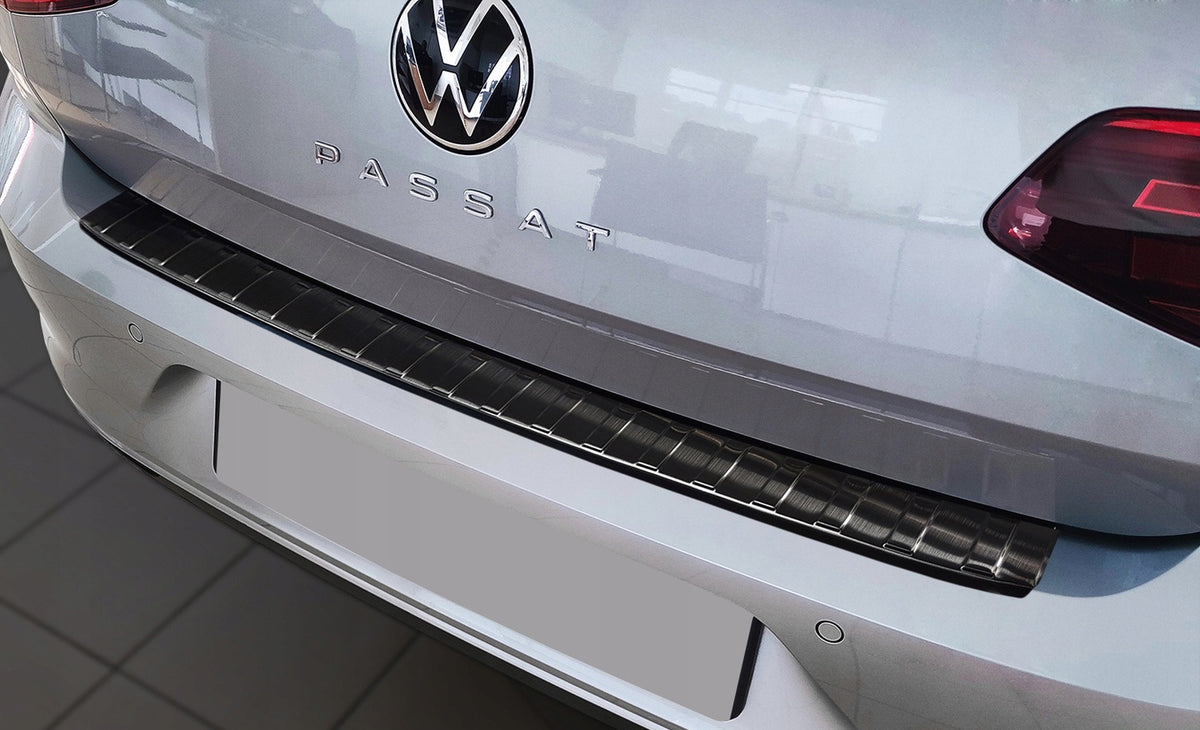 Avisa bakfangerbeskytter til Vw Passat B8 Sedan / Black Edition – rustfritt stål