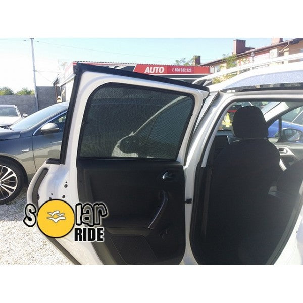 Solskjerm Peugeot 2008 I (2013-2019) (4 stk) - sett bakfra