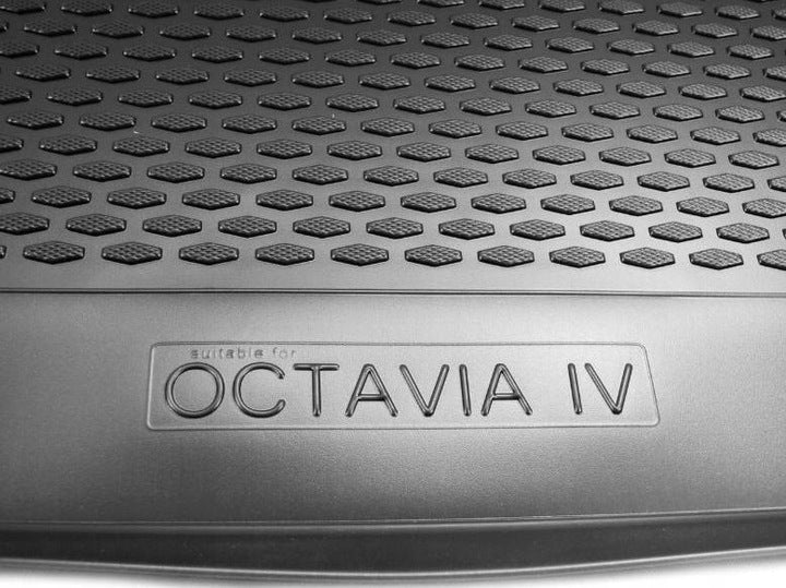 DomLine bagasjeromsmatte til Skoda Octavia IV Liftback – høy sidekant