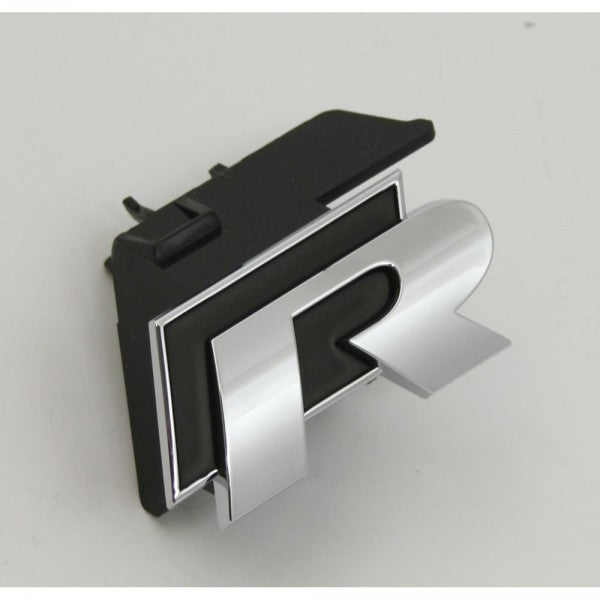 Emblem/logo til Vw Polo / Derby / Vento Chrome / Black i krom og svart for front grill