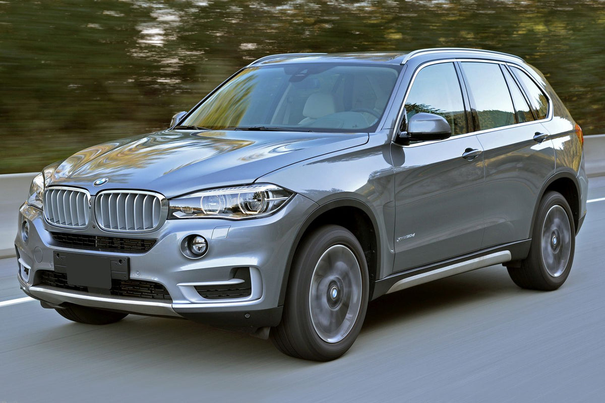 Takrails Bmw X5 (F15) Ventshield (2013-2018) - sett bakfra