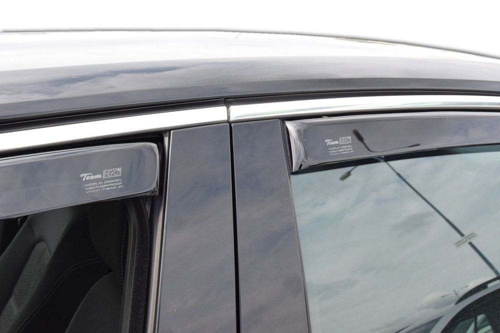 Vindavviser Vw Passat B8 Sedan (2014-2022) – PMMA Plexi - nærbilde