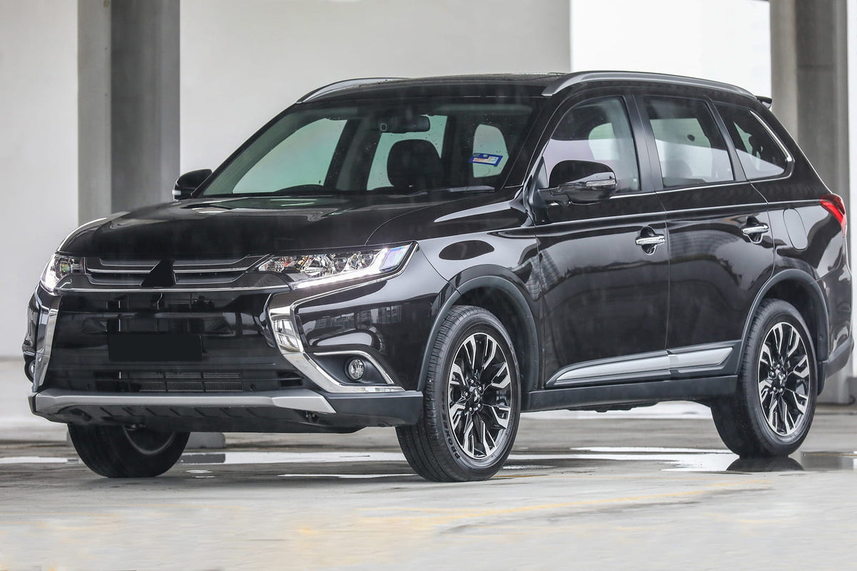 Ven-Tuning skvettlapp til Mitsubishi Outlander III Facelift – ABS plast