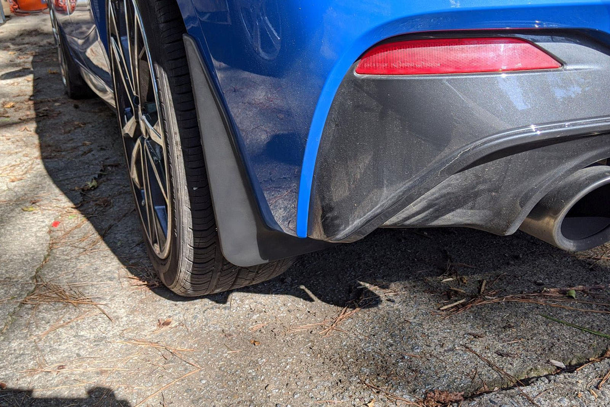 Ven-Tuning skvettlapp til Bmw X2 (F39) – svart ABS