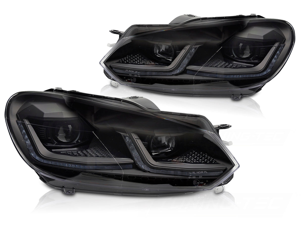 Frontlykter Black LED Sequential DRL til VW Golf VI 08-12 sett rett forfra på hvit bakgrunn.