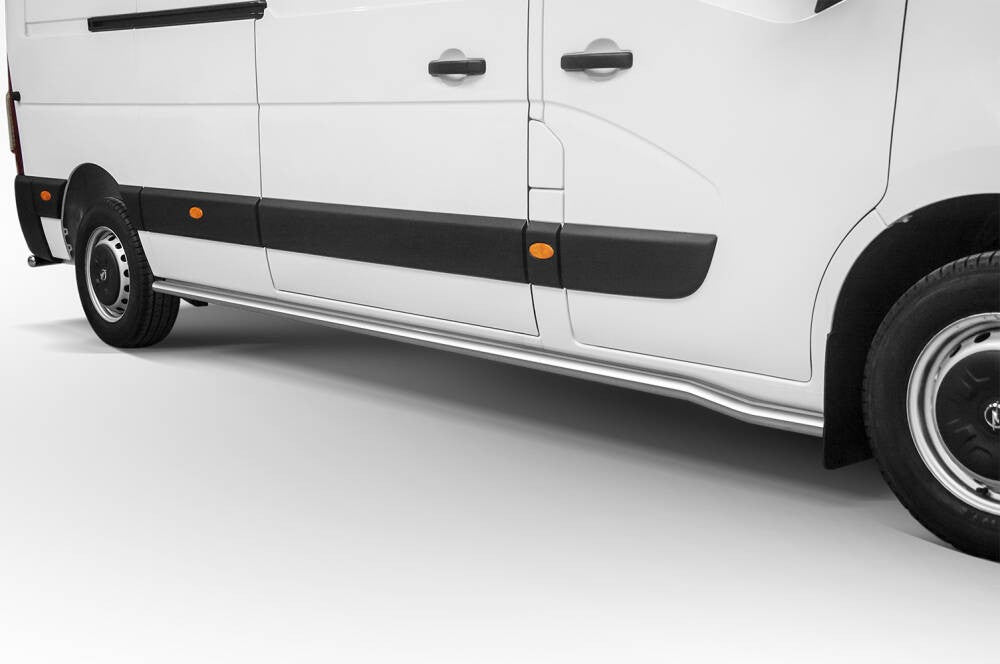 Stigtrinn Steeler til Opel Movano B (L3) i polert krom og rustfritt stål med monteringssett
