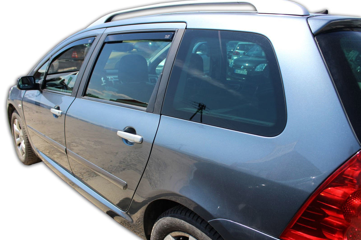 Vindavviser Peugeot 307 5-dørs (2001-2008) – PMMA Plexi - nærbilde