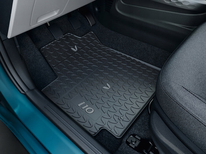 Hyundai OEM TPE-gulvmatter til Hyundai i10 III (2019–) – sett med 4, titanium svart med logo