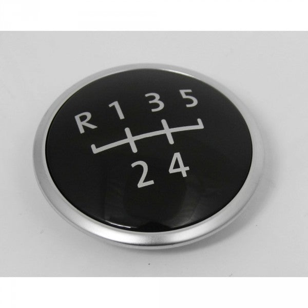 Emblem/logo til VW T5 og VW T6 2016 -> Black / Silver i ABS-materiale med original VW passform