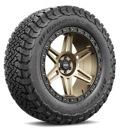 BFGoodrich All-Terrain T/A KO3 285/55 R20 helårsdekk med A/T-mønster og steinutkastere