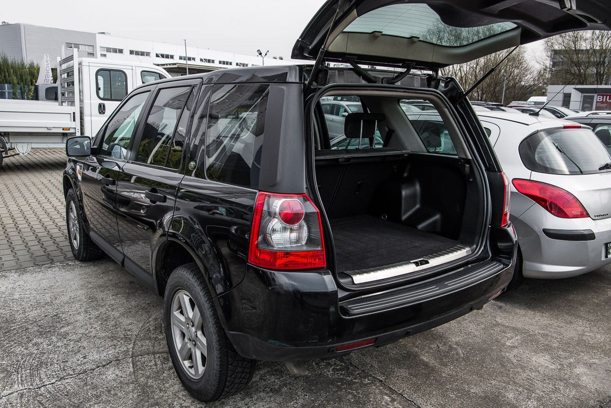Ven-Tuning bakfangerbeskytter til Land Rover Freelander II – rustfritt stål