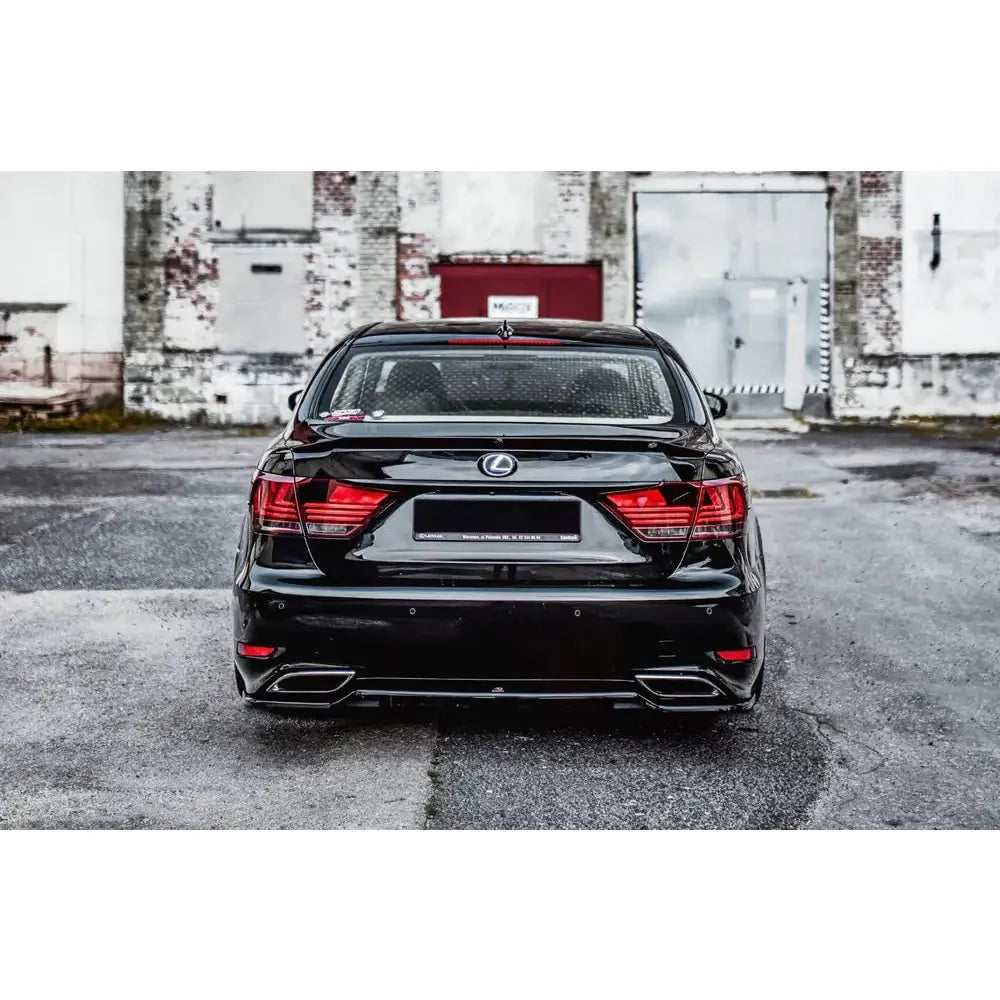 Central Rear Splitter (with Vertical Bars) Lexus Ls Mk4 Facelift