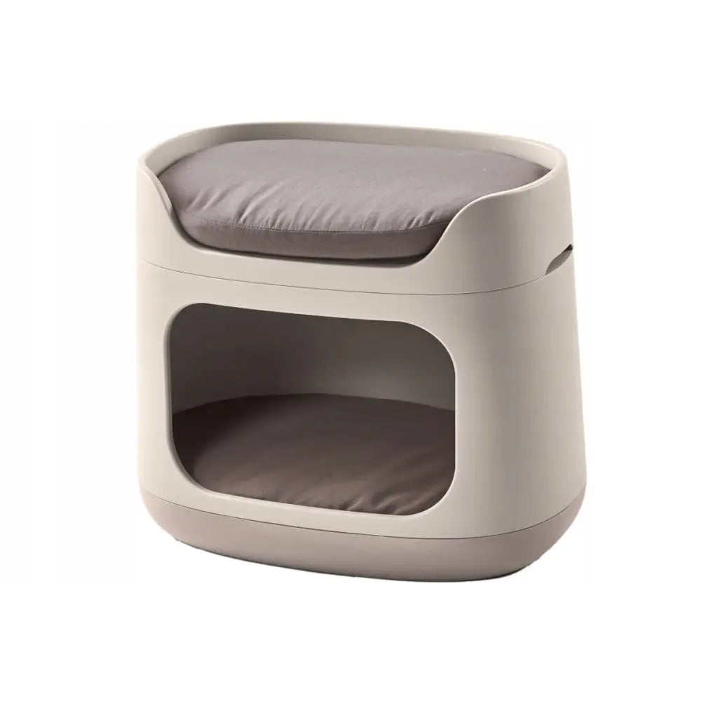 Curver Seng/Transportbur for Kjæledyr 3 i 1, oval beige plastmøbel med to etasjer, myke puter og frontåpning nederst.
