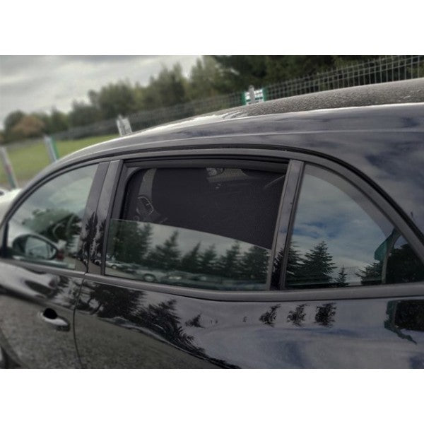 Solskjerm Renault Megane Hatchback IV (2015-) (2 stk) - nærbilde