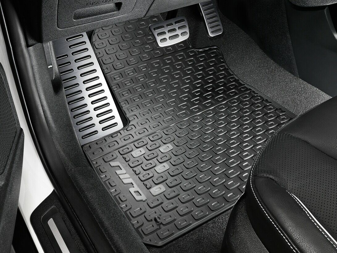 Kia OEM TPE gummi gulvmatter til Kia e-Niro I (2018-2022) – 4-delers All-Weather sett i Titanium Black