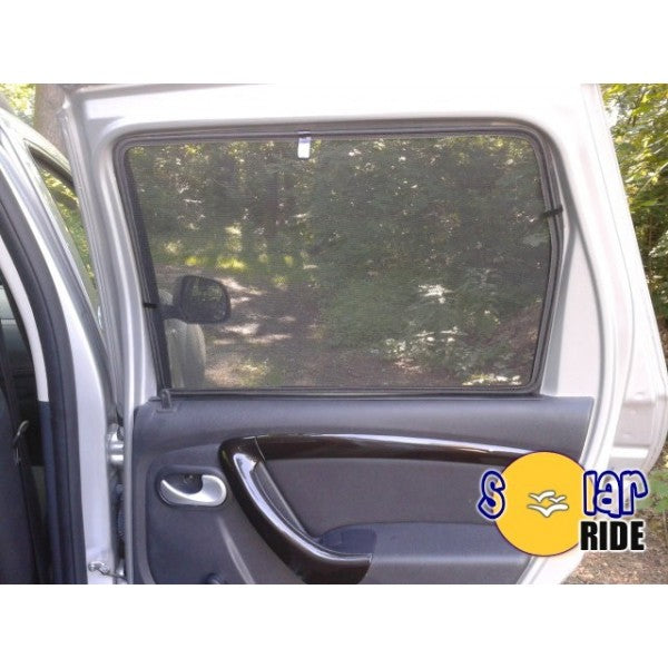 Solskjerm Dacia Duster I (2010-2017) (2 stk) - sett bakfra