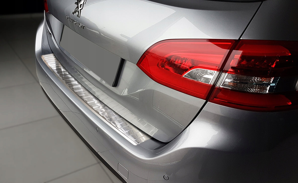Bakfangerbeskytter Peugeot 308 II SW (2013-2021) – Rustfritt stål - nærbilde