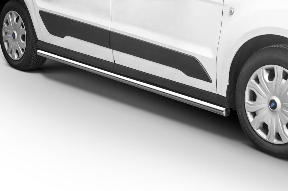 Stigtrinn Steeler i polert krom til Ford Transit Connect LWB 2012-2022 i rustfritt stål