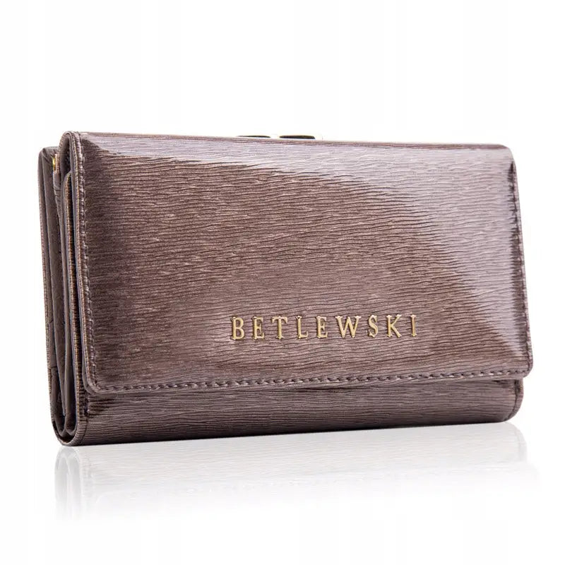 Damepung i Lakkskinn fra Betlewski med Klikklås