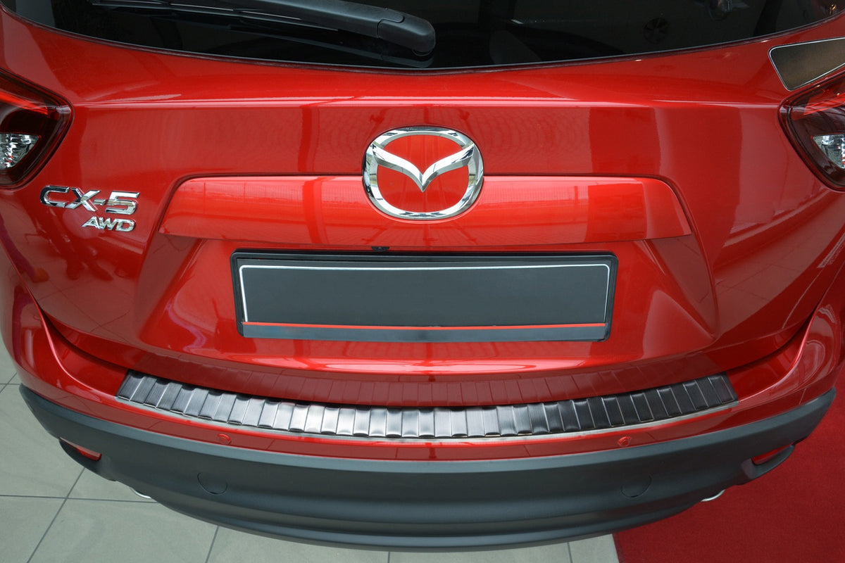 Avisa bakfangerbeskytter til Mazda CX-5 I – svart børstet