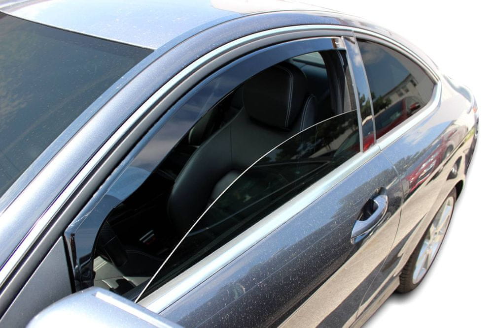 Heko vindavviser til Mercedes C (C204) Coupe – røykfarget design