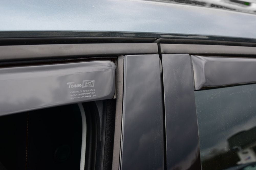 Vindavviser Skoda Kamiq (2019-) – PMMA Plexi - nærbilde