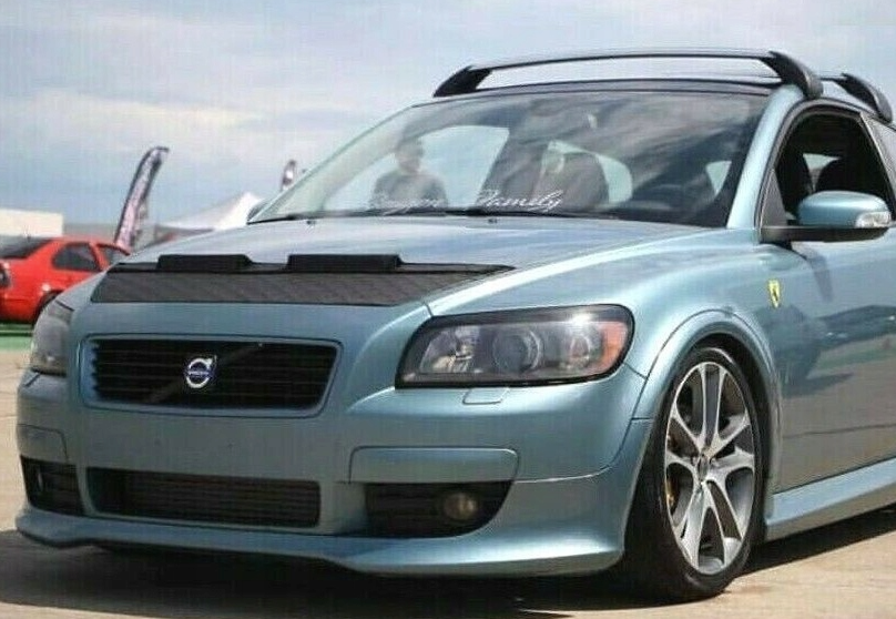 HD panserbeskytter i akryl til Volvo V50 (2004-2012) med steinsprutbeskyttelse og enkel montering