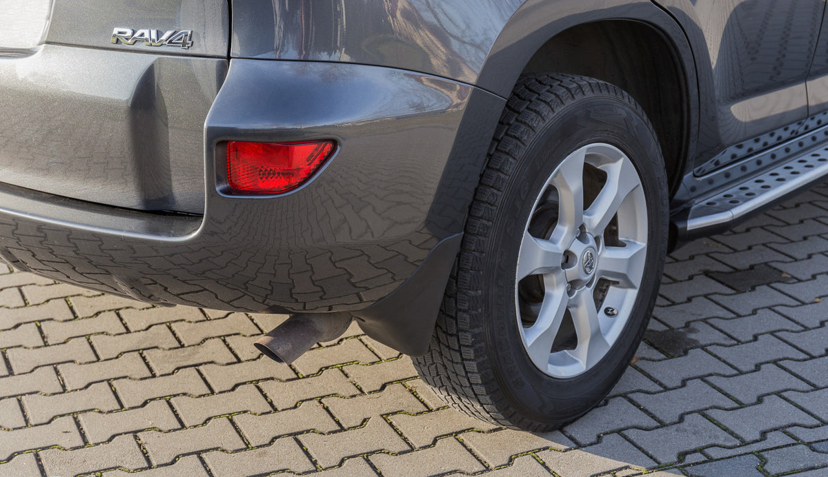Ven-Tuning skvettlapp til Toyota RAV4 III – ABS-plast