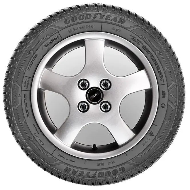 Dekk Goodyear Ultra Grip 9 + 195/65 R15 91 t