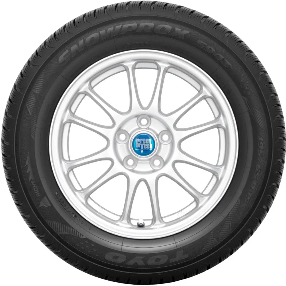 Dekk Toyo Snowprox S943 215/65 R15 96 h