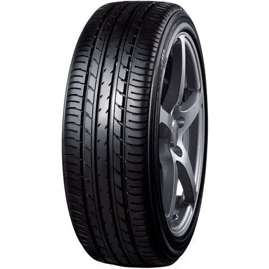Dekk Yokohama Db Decibel E70 225/55 R18 98 v
