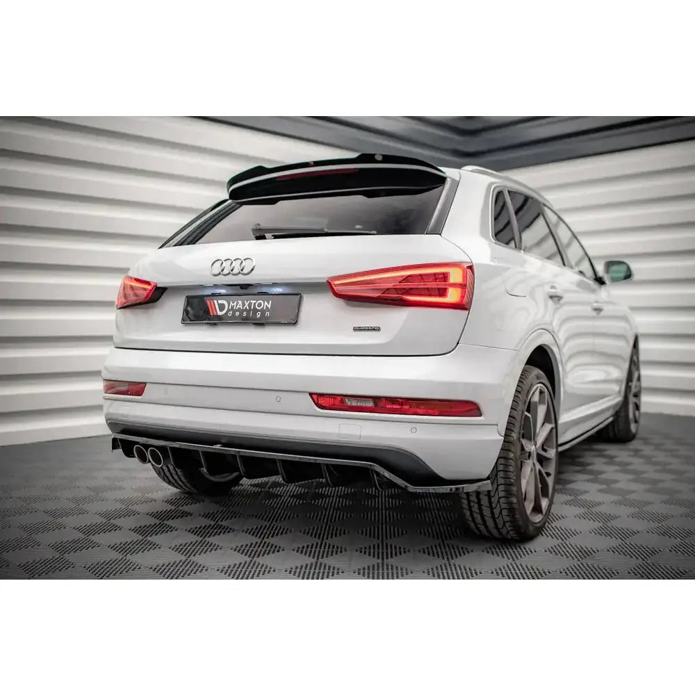 Bakre diffuser Audi Q3 S-Line 8U Facelift 14-18 - sidevinkel