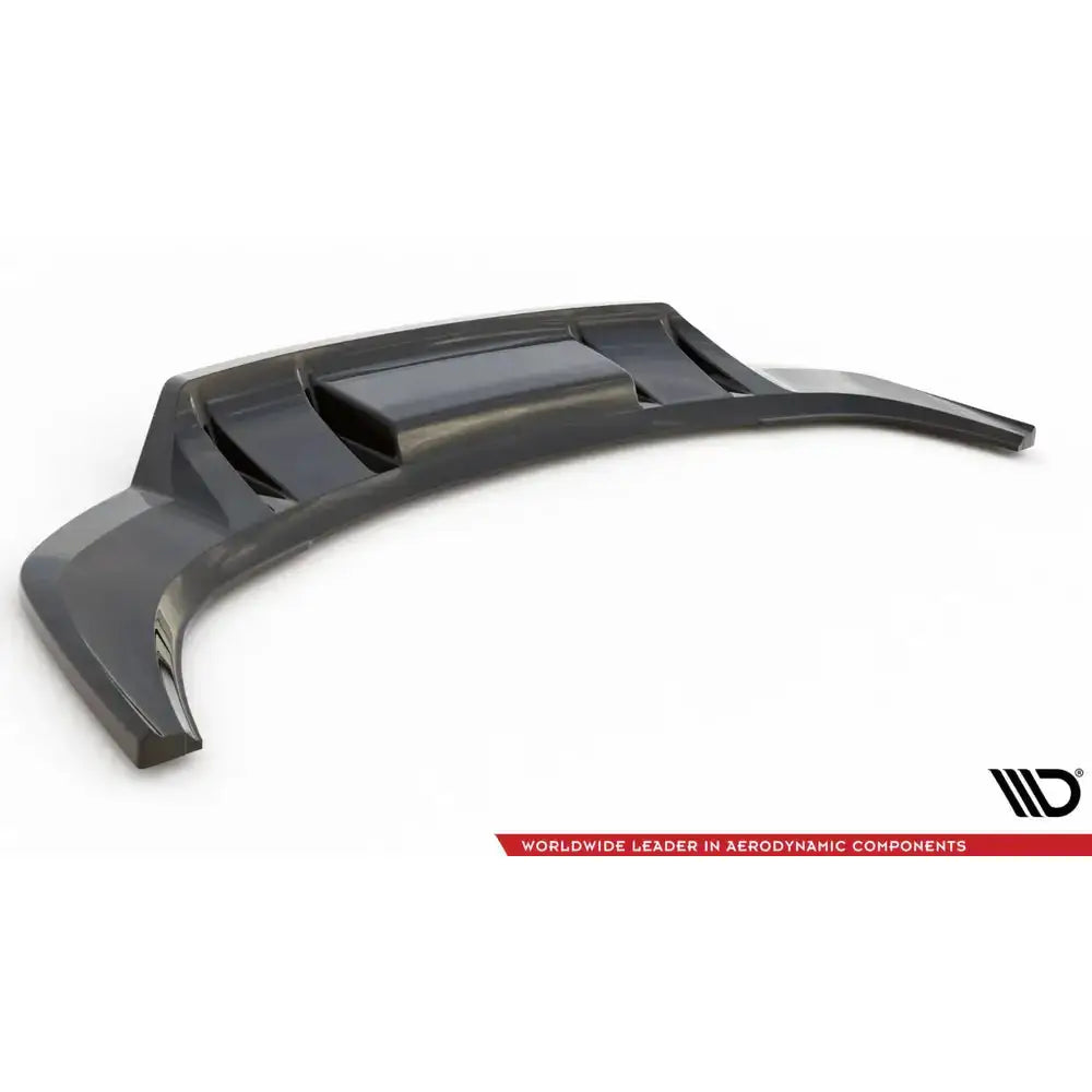 Diffuser for Audi Q3 S-Line F3 sett nedenfra, viser komplett design og festepunkter