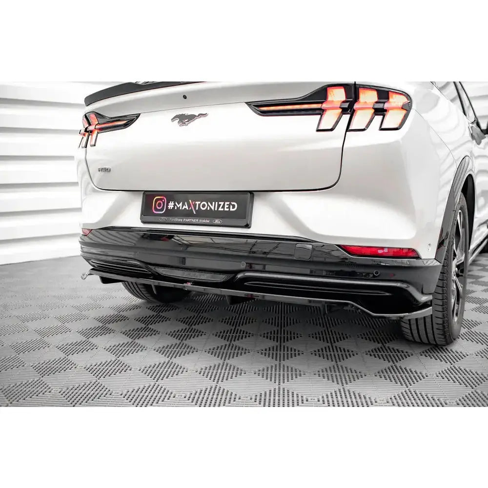 Diffuser Ford Mustang Mach-e Mk1 20-