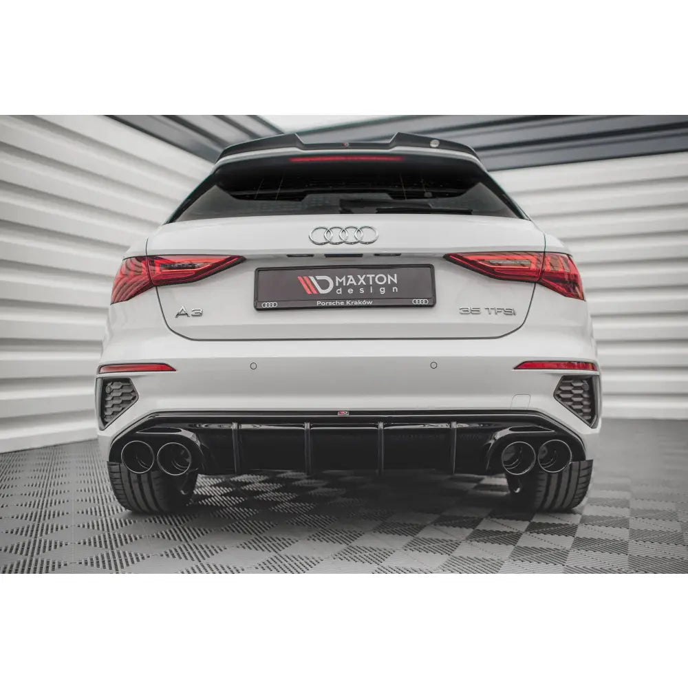 Diffuser med Eksosattrapp Audi A3 S-line Sportback 8y