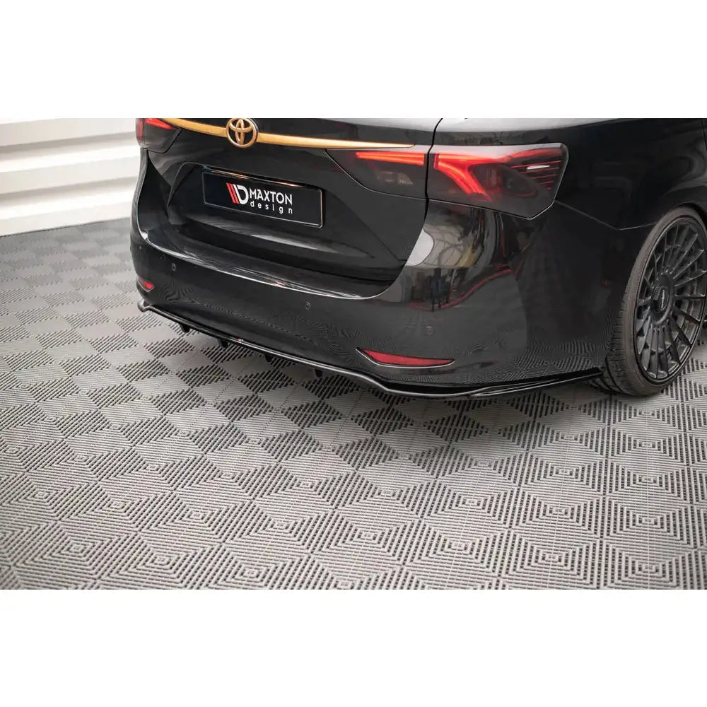 Diffuser - Toyota Avensis Mk3 Facelift 15-18