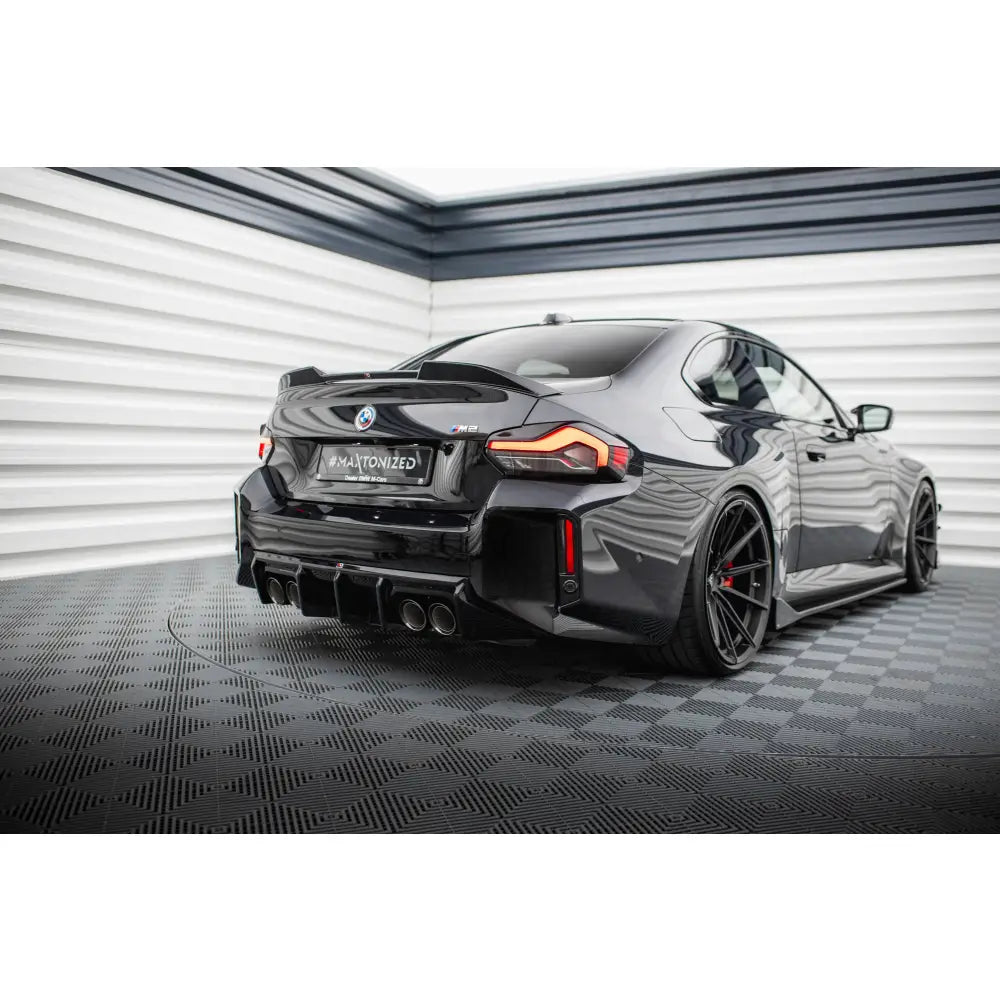 Nærbilde diffuser v1 for BMW M2 G87 – detalj
