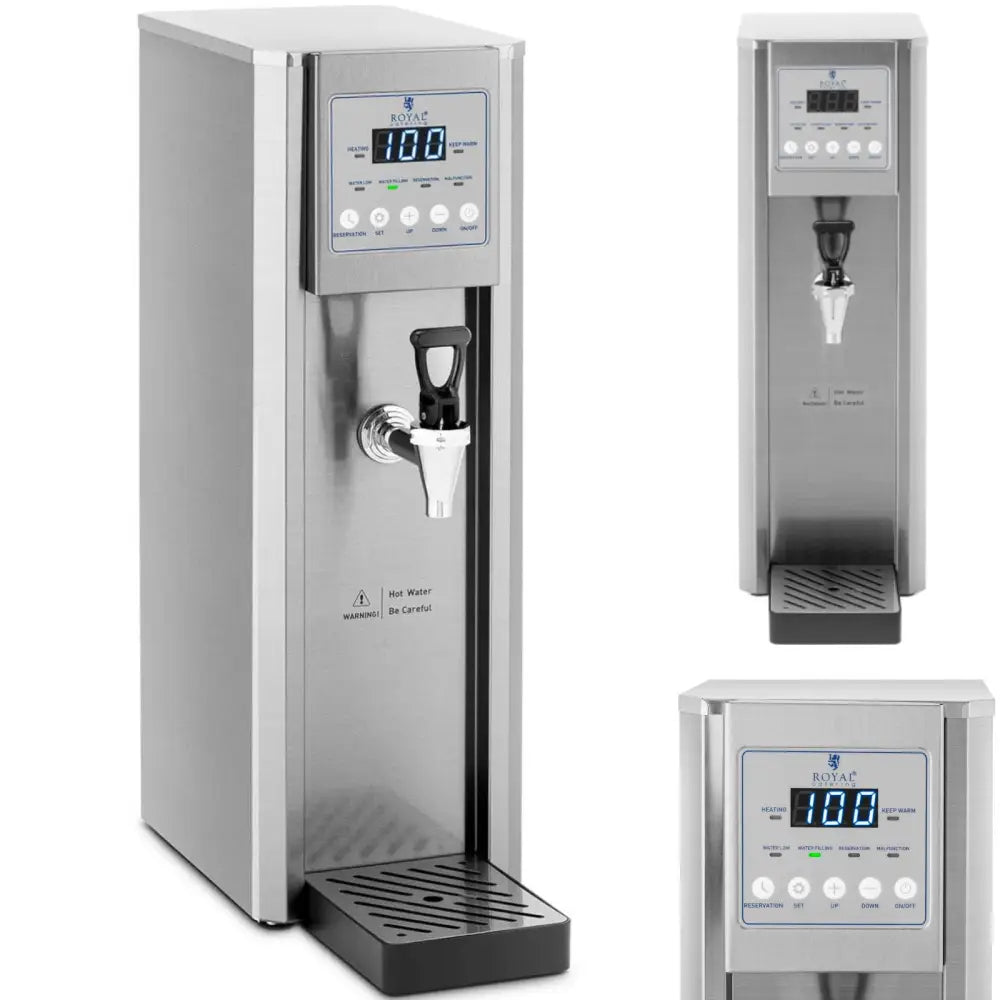 Doseringsdispenser for kokende vann, nærbilde av digitalt display, tappekran og avtagbart dryppbrett.