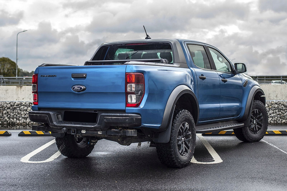 Stigtrinn Ford Ranger Raptor Ventshield (2018-2022) - sett forfra
