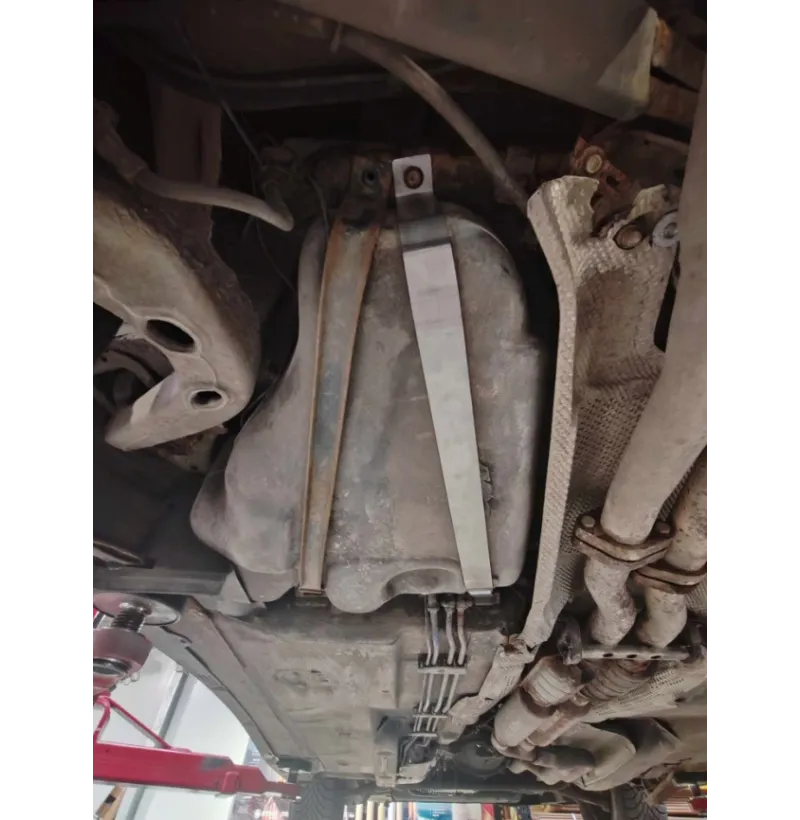 Festebånd drivstofftank BMW 3 Serie E36 rustfritt stål INOX