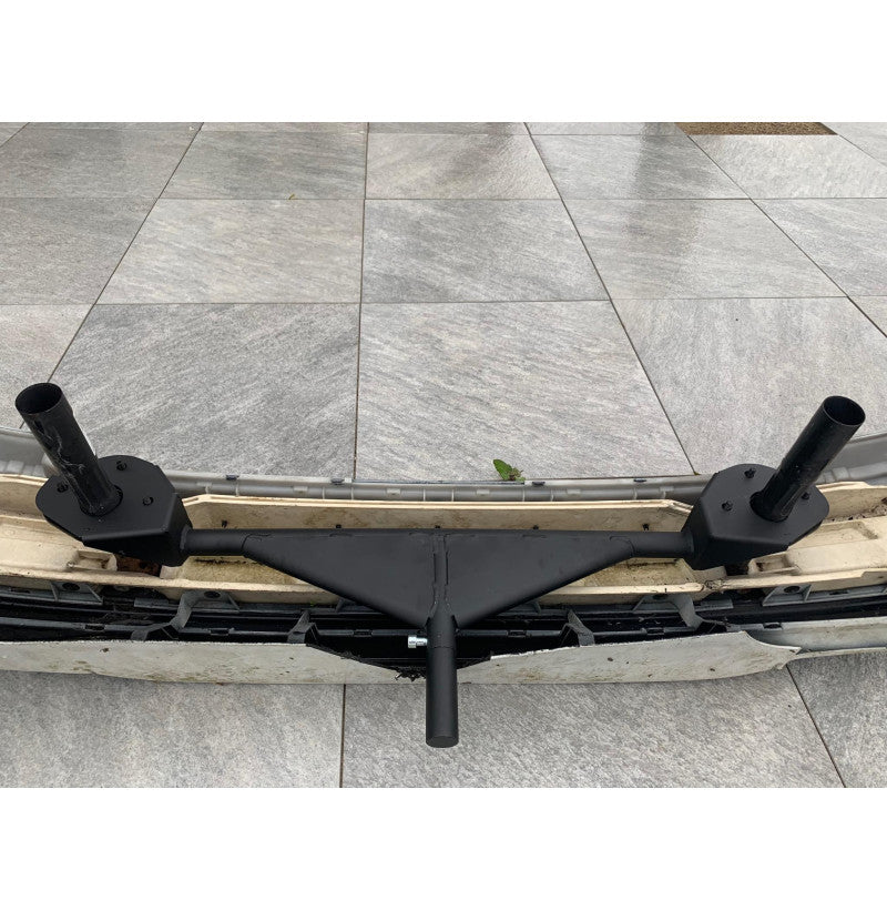 Todelt jack point for BMW E46 driftbil – begge deler vist fra siden
