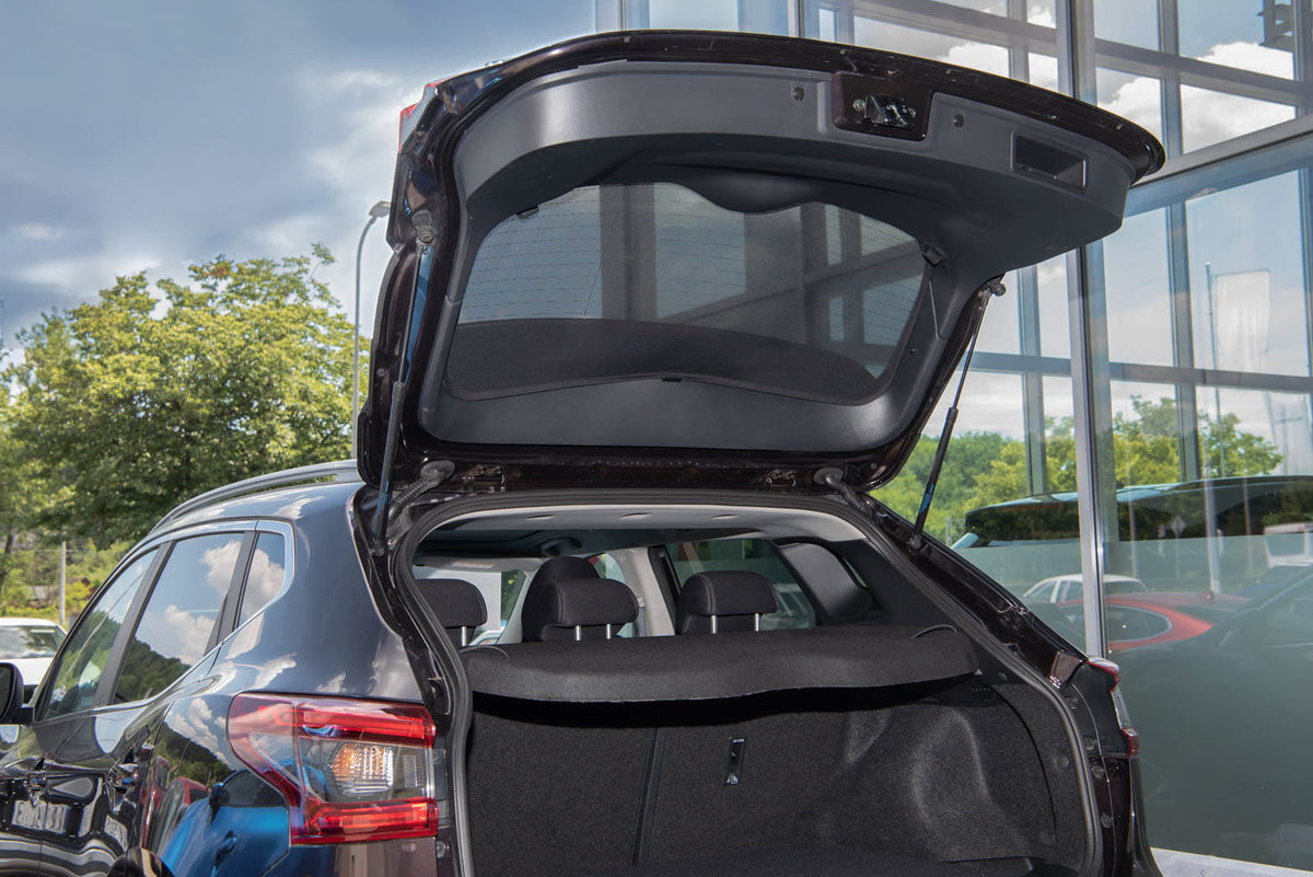 Solskjerm Volvo XC40 / EX40/XC40 Recharge (2017-) | Ventshield (5 stk) - detaljer