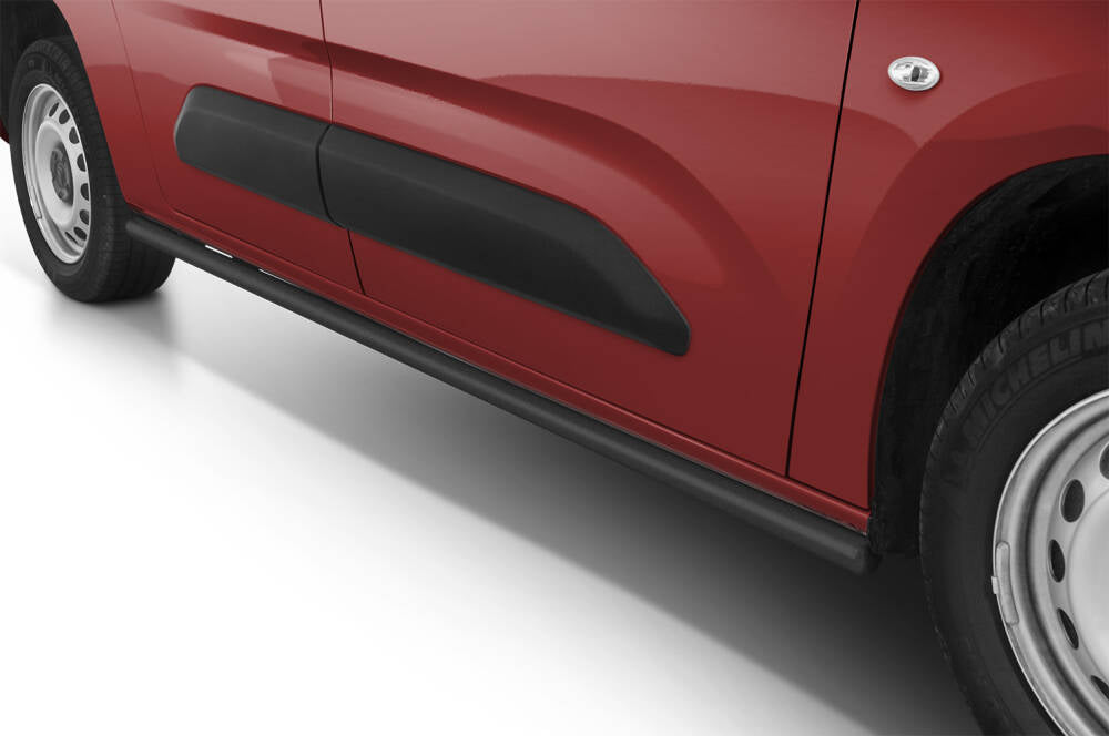 Stigtrinn Steeler til Citroen Berlingo IV 2018- i rustfritt stål og svart lakk